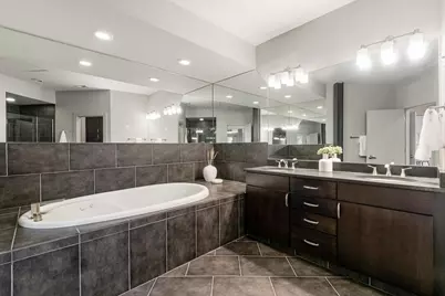 17 W 3rd Avenue #211, Columbus, OH 43201 - Photo 23