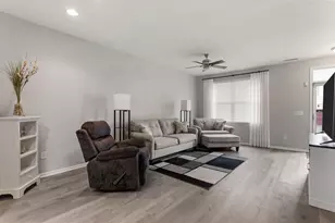 1836 Epic Way, Grove City, OH 43123 - Photo 5