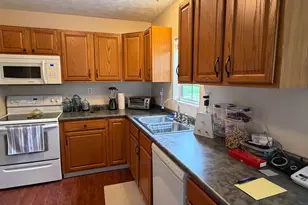 124 E King St, Zanesville, OH 43701 - Photo 13