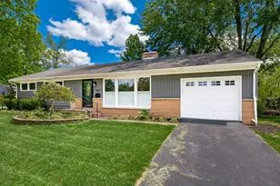 297 E Clearview Ave, Worthington, OH 43085 - Photo 3