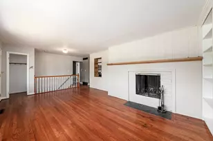 297 E Clearview Ave, Worthington, OH 43085 - Photo 7