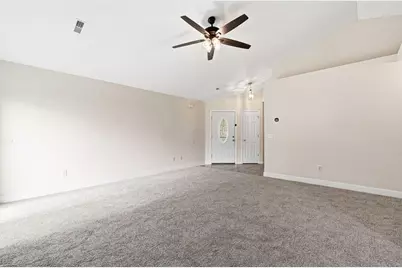5183 Baker Ridge Drive, Columbus, OH 43228 - Photo 9