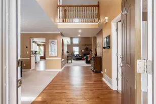 5994 Hampton Corners S, Hilliard, OH 43026 - Photo 3