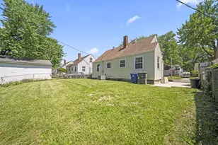 3583 Dresden St, Columbus, OH 43224 - Photo 39