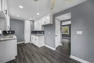 3583 Dresden St, Columbus, OH 43224 - Photo 15