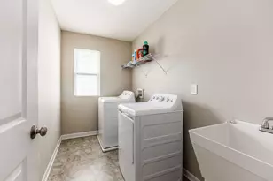 4916 Black Sycamore Dr, Columbus, OH 43231 - Photo 33