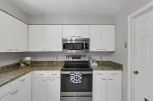 27 W Lincoln St, Columbus, OH 43215 - Photo 19