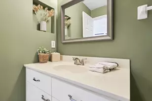 27 W Lincoln St, Columbus, OH 43215 - Photo 21