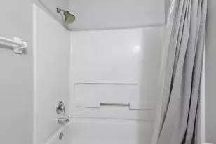 27 W Lincoln St, Columbus, OH 43215 - Photo 29