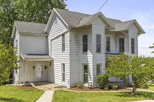 15 Southwest St, Thornville, OH 43076 - Photo 3