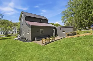 437 N 8th St, McConnelsville, OH 43756 - Photo 43