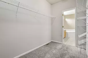 676 Theron Ct, Pickerington, OH 43147 - Photo 49