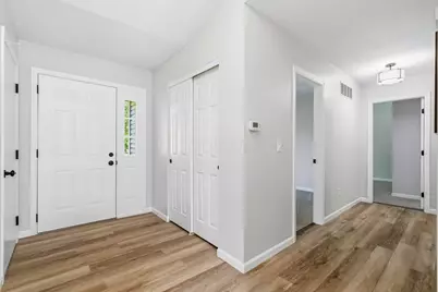 220 Rugby Lane, Columbus, OH 43230 - Photo 3