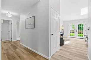 220 Rugby Ln, Columbus, OH 43230 - Photo 25