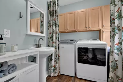 444 W Broadway, Granville, OH 43023 - Photo 17