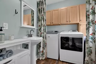 444 W Broadway, Granville, OH 43023 - Photo 17
