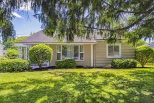 2063 Langham Rd, Upper Arlington, OH 43221 - Photo 5