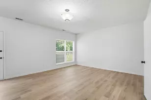 3352 Omega Dr, Columbus, OH 43231 - Photo 15