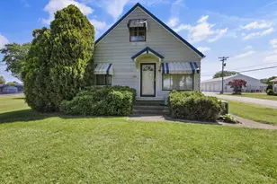 300 N Johns St, Amanda, OH 43102 - Photo 1