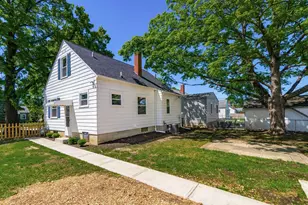 392 E Jeffrey Pl, Columbus, OH 43214 - Photo 33