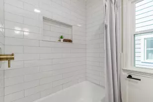 392 E Jeffrey Pl, Columbus, OH 43214 - Photo 29