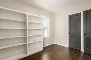 392 E Jeffrey Pl, Columbus, OH 43214 - Photo 25
