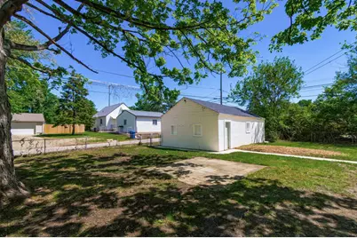 392 E Jeffrey Place, Columbus, OH 43214 - Photo 33