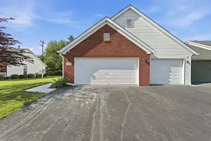 8046 Night Heron Ln, Pickerington, OH 43147 - Photo 3