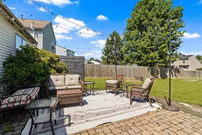 2278 Breeze Hill Drive, Grove City, OH 43123 - Photo 21
