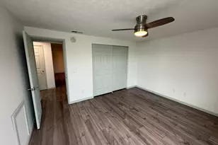 1561 Jennifer Ct, Columbus, OH 43232 - Photo 9
