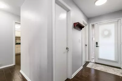 4528 Carriage Hill Lane, Columbus, OH 43220 - Photo 5