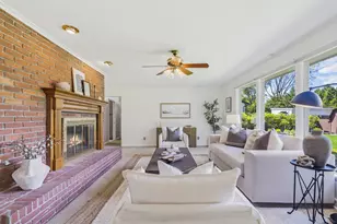 2074 Nayland Rd, Upper Arlington, OH 43220 - Photo 25