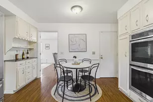 2074 Nayland Rd, Upper Arlington, OH 43220 - Photo 21