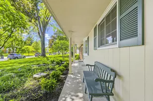 2074 Nayland Rd, Upper Arlington, OH 43220 - Photo 7