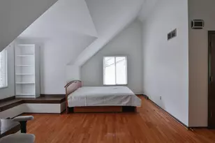 914 Loch Ness Ave, Columbus, OH 43085 - Photo 21