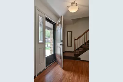 914 Loch Ness Avenue, Columbus, OH 43085 - Photo 3