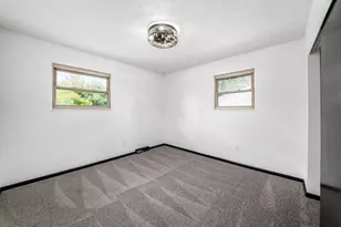 5480 Cedarbush Rd, Columbus, OH 43229 - Photo 43