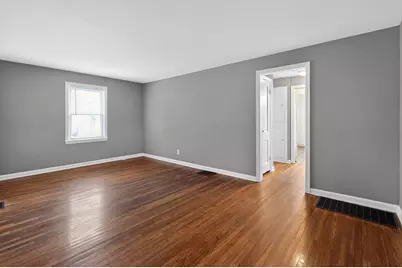 2458 Renwood Place, Columbus, OH 43211 - Photo 11