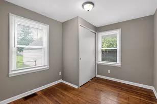 2458 Renwood Pl, Columbus, OH 43211 - Photo 19