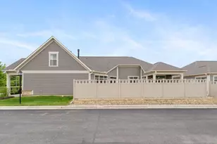 6475 Trinity Knl Lndg, Delaware, OH 43015 - Photo 33