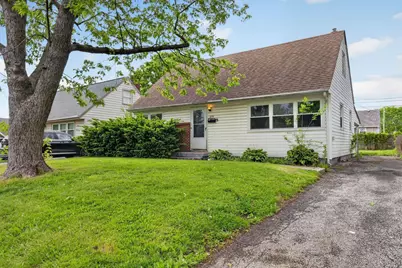 679 Savannah Drive, Columbus, OH 43228 - Photo 3