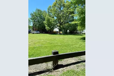 250 W Park Avenue, Columbus, OH 43223 - Photo 3