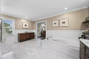 1508 Barrington Rd, Columbus, OH 43221 - Photo 35