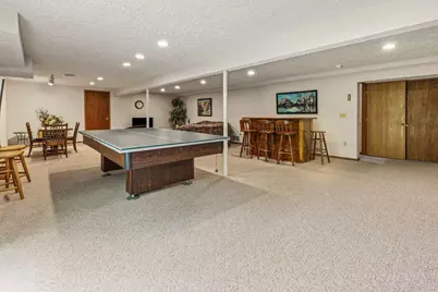 7686 Pinehill Road, Lewis Center, OH 43035 - Photo 49