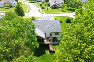 7686 Pinehill Rd, Lewis Center, OH 43035 - Photo 57