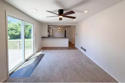 1301 Cinnamon Place, Galloway, OH 43119 - Photo 9