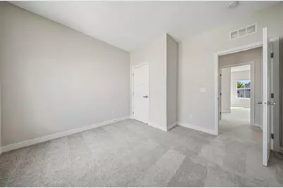216 Via Veneto, Delaware, OH 43015 - Photo 31