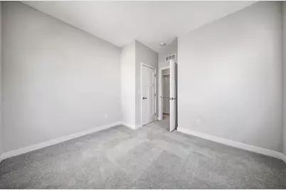 216 Via Veneto, Delaware, OH 43015 - Photo 33
