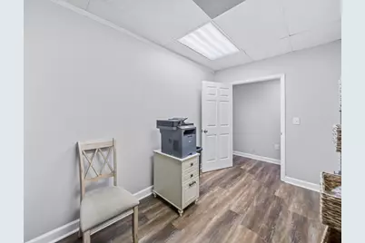 3250 W Henderson Road #103, Columbus, OH 43220 - Photo 15