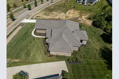 9882 Saddle Creek Trail, Centerville, OH 45458 - Photo 59